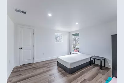 545 W Vaughan Street, Bertram, TX 78605 - Photo 9