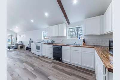 545 W Vaughan Street, Bertram, TX 78605 - Photo 7