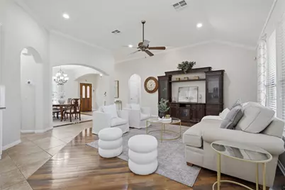 13912 Ashton Woods Circle #26, Austin, TX 78727 - Photo 7