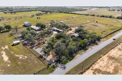 1211 Leissner School Road, Seguin, TX 78155 - Photo 3
