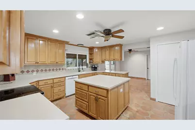 1211 Leissner School Road, Seguin, TX 78155 - Photo 25