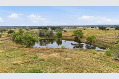 1211 Leissner School Road, Seguin, TX 78155 - Photo 9