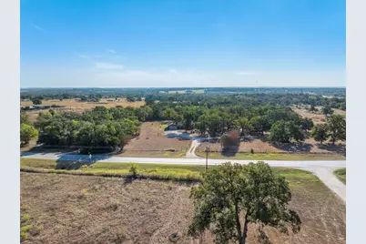 139 Fm 696, Elgin, TX 78621 - Photo 23