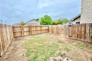 8811 Schick Rd, Austin, TX 78729 - Photo 11