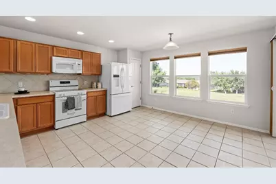 508 Salt Creek Lane, Georgetown, TX 78633 - Photo 9