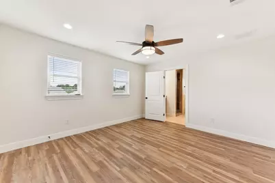 112 Callie Street, Smithville, TX 78957 - Photo 35