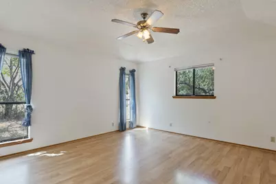 300 W Sequoia Spur, Georgetown, TX 78628 - Photo 13