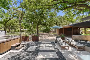 806 W Schubert St, Fredericksburg, TX 78624 - Photo 37