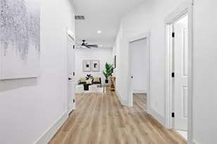 128 E Pauwela Ln, Bastrop, TX 78602 - Photo 5