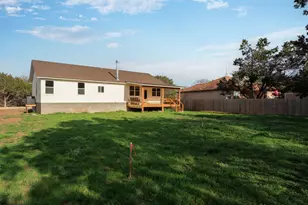 5 Quiet Meadow Cir, Wimberley, TX 78676 - Photo 17