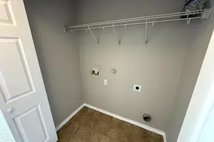 6733 Plains Crest Dr, Del Valle, TX 78617 - Photo 15