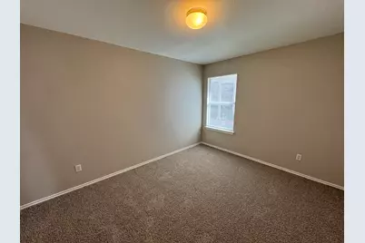 6733 Plains Crest Drive, Del Valle, TX 78617 - Photo 13