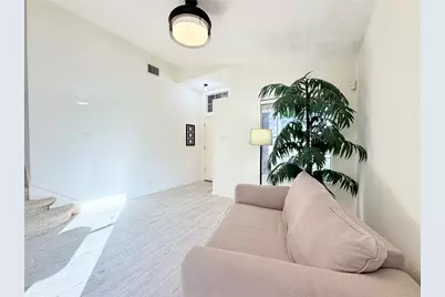 9802 Copper Creek Drive, Austin, TX 78729 - Photo 7
