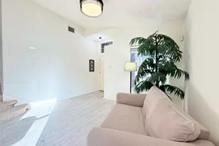 9802 Copper Creek Dr, Austin, TX 78729 - Photo 7