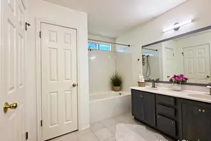 9802 Copper Creek Dr, Austin, TX 78729 - Photo 25