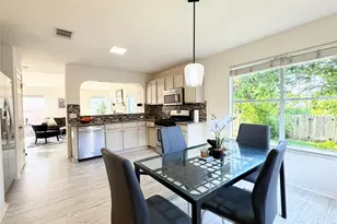 9802 Copper Creek Dr, Austin, TX 78729 - Photo 19