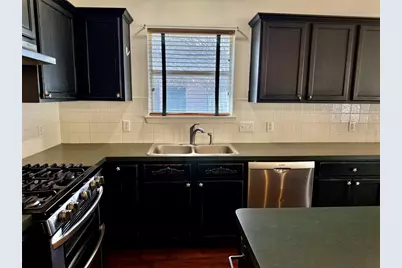 808 Sunflower Drive, Pflugerville, TX 78660 - Photo 17