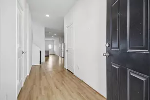 157 Lt Rusty Dr, Jarrell, TX 76537 - Photo 3