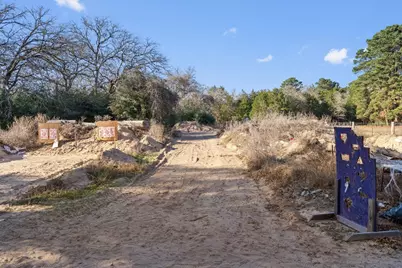 1880 E Highway 21, Paige, TX 78659 - Photo 37