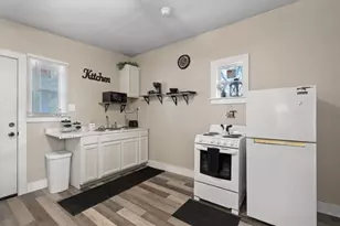 1880 E Hwy 21, Paige, TX 78659 - Photo 31