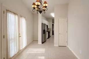 5515 Davis Ln, Austin, TX 78749 - Photo 9