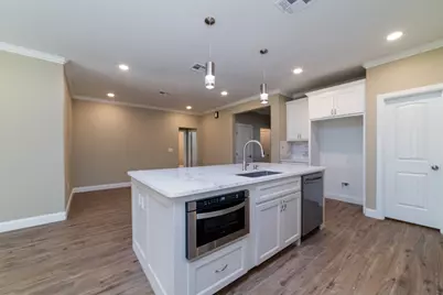 1901 Seley Avenue, Waco, TX 76704 - Photo 9