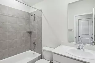 225 Little Grn Trl, Jarrell, TX 76537 - Photo 5