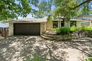 1702 Deerfield Dr, Austin, TX 78741 - Photo 1