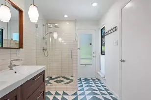 1702 Deerfield Dr, Austin, TX 78741 - Photo 17