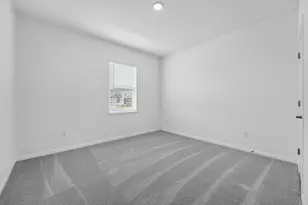 95 Flowers Ave, Hutto, TX 78634 - Photo 15