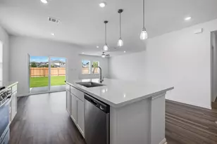 95 Flowers Ave, Hutto, TX 78634 - Photo 5