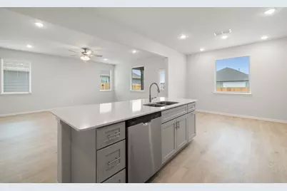 311 Young Street, Buda, TX 78610 - Photo 7