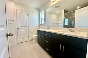 311 Young St, Buda, TX 78610 - Photo 11