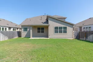 205 Falkland St, Hutto, TX 78634 - Photo 35