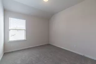 205 Falkland St, Hutto, TX 78634 - Photo 29