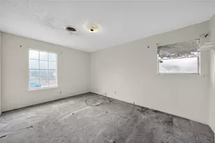 2112 Vanderbilt Ln, Austin, TX 78723 - Photo 9