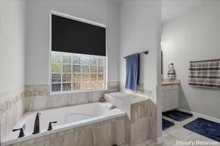 137 S Pohakea Dr, Bastrop, TX 78602 - Photo 23