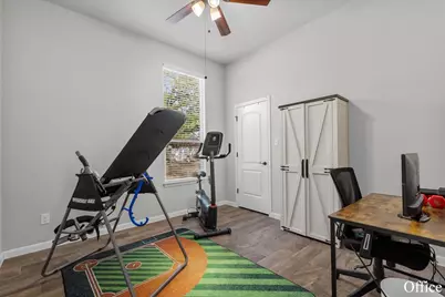 137 S Pohakea Drive, Bastrop, TX 78602 - Photo 29