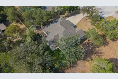 137 S Pohakea Drive, Bastrop, TX 78602 - Photo 37