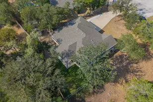 137 S Pohakea Dr, Bastrop, TX 78602 - Photo 37