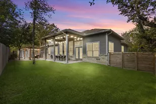 137 S Pohakea Dr, Bastrop, TX 78602 - Photo 1