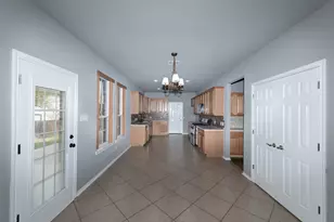 184 Tulip Cove, Kyle, TX 78640 - Photo 13