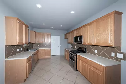 184 Tulip Cove, Kyle, TX 78640 - Photo 9