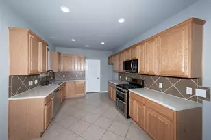 184 Tulip Cove, Kyle, TX 78640 - Photo 9