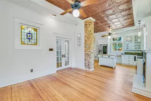 1006 Shelley Ave, Austin, TX 78703 - Photo 7