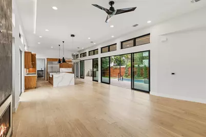 2116 Kenwood Avenue, Austin, TX 78704 - Photo 13
