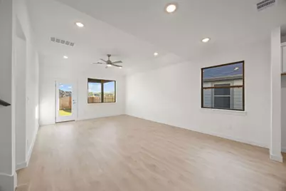 109 Mandeville Drive, Hutto, TX 78621 - Photo 5