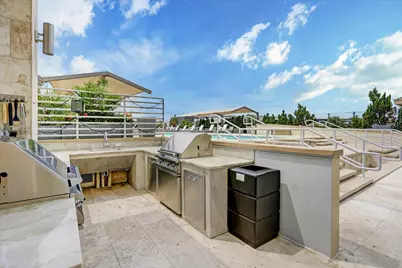 300 Bowie Street #2805, Austin, TX 78703 - Photo 17