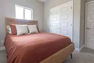 104 Kahalulu Dr, Bastrop, TX 78602 - Photo 17