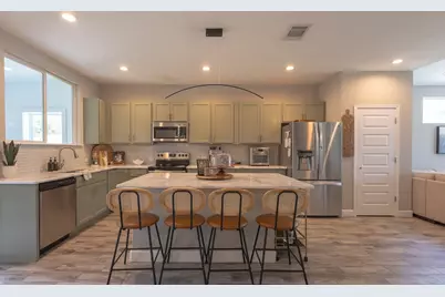 104 Kahalulu Drive, Bastrop, TX 78602 - Photo 7